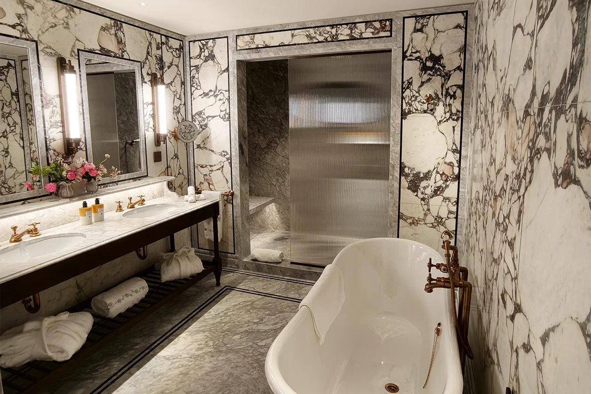 bagno-di-albergo-luxury